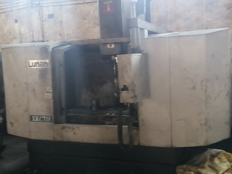 廠區(qū)設(shè)備